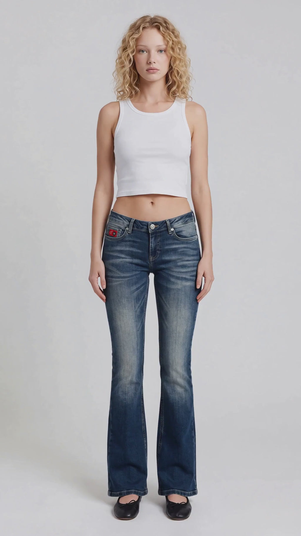 Lowera Marina Flare Jean video